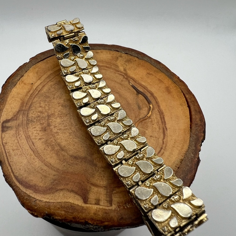 Vintage Gold and Silver Women's Bracelet 7”
